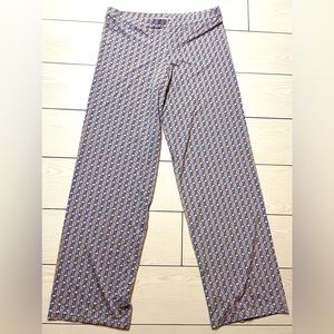 Envy women's‎ designer pants blue, yellow, and white square pattern size medium.